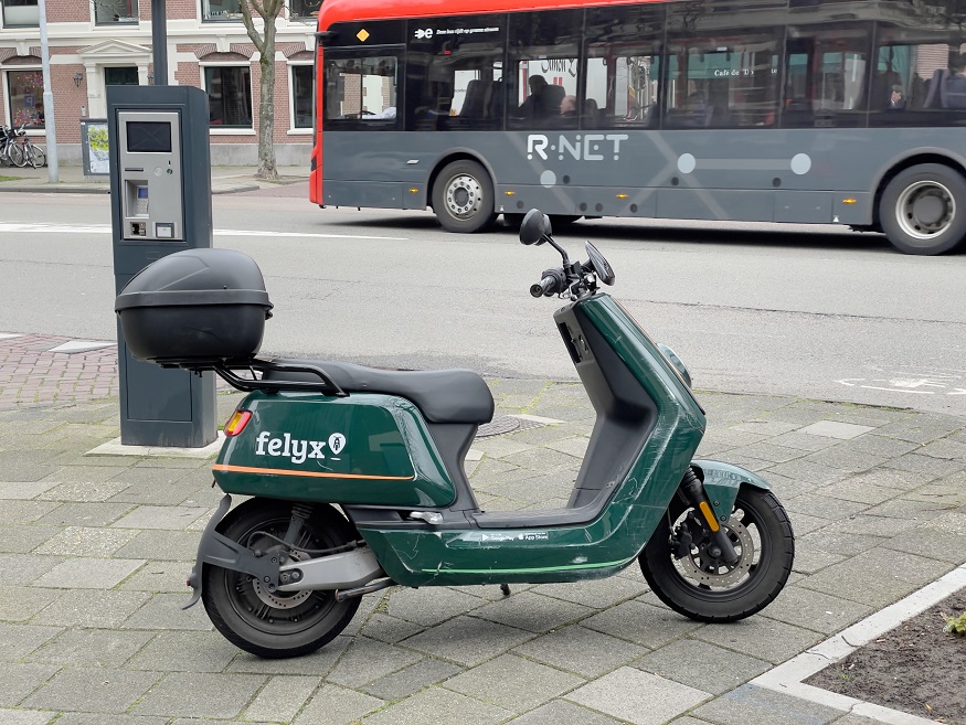 Felyx deelscooter