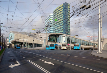 Arnhem busstation Breng trolley2