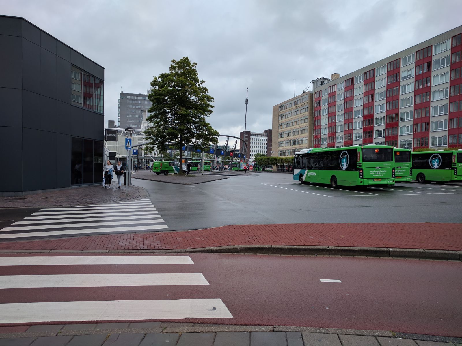 Leiden busstation2