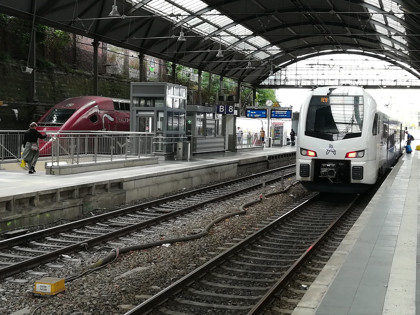 Thalys en RE18 in Aachen