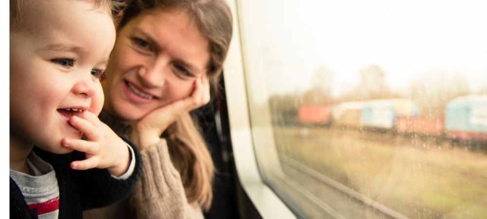 Kind in trein