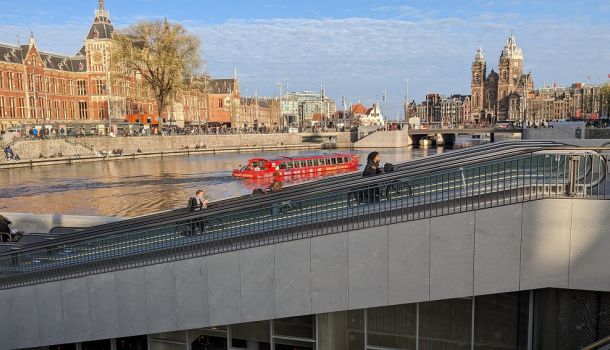 Fietsenstalling Amsterdam CS