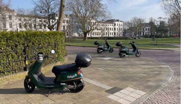 Felix scooters
